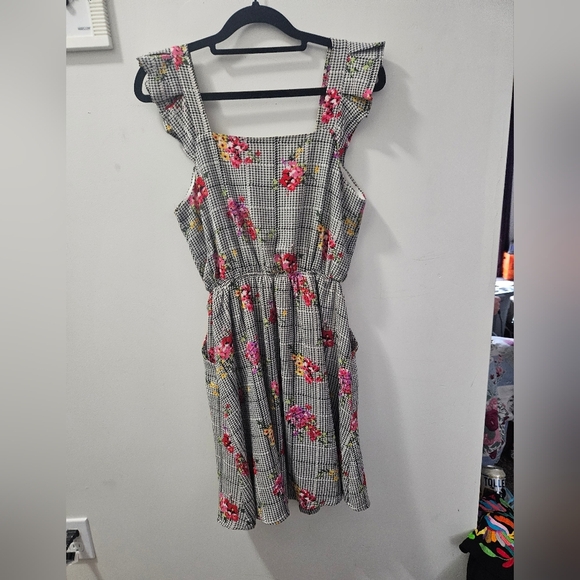 Medium Monteau dress - Picture 6 of 7